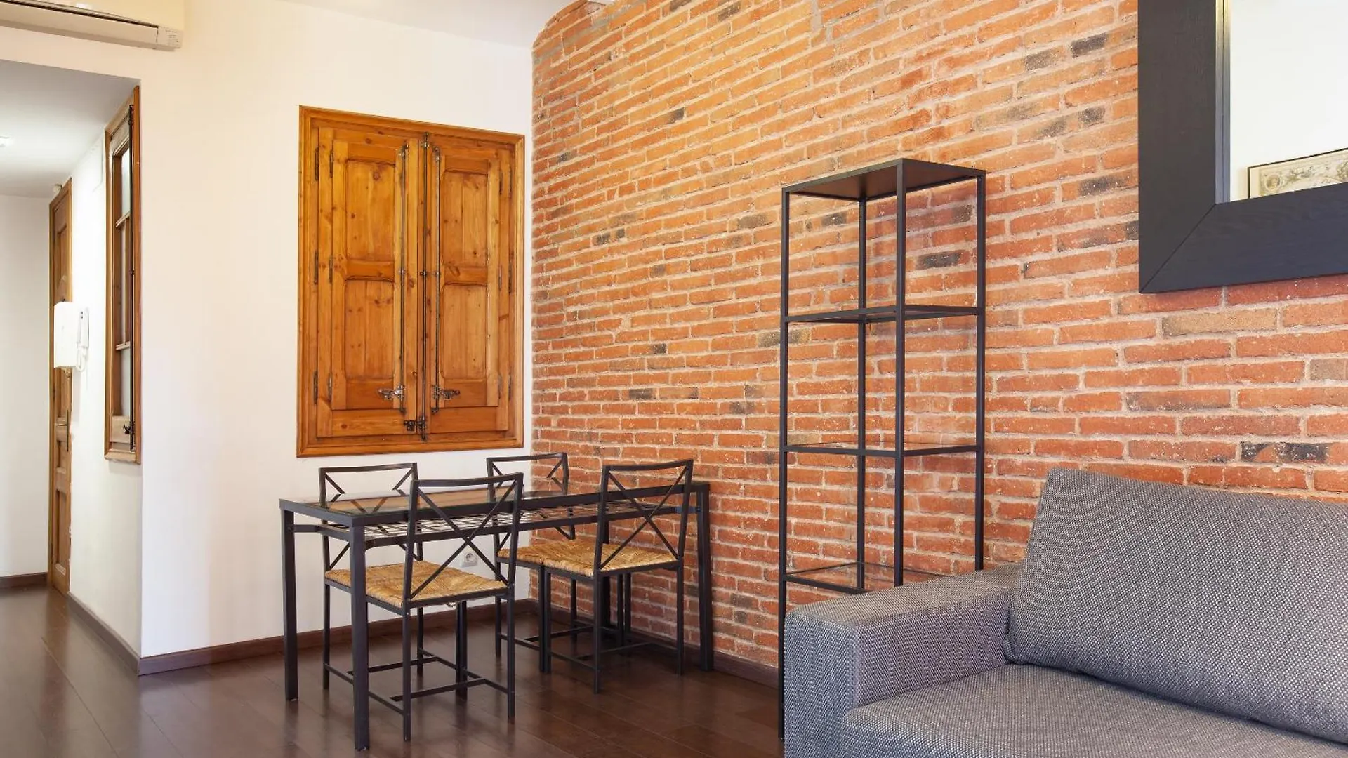 Eixample Sagrada Familia Apartments II Βαρκελώνη