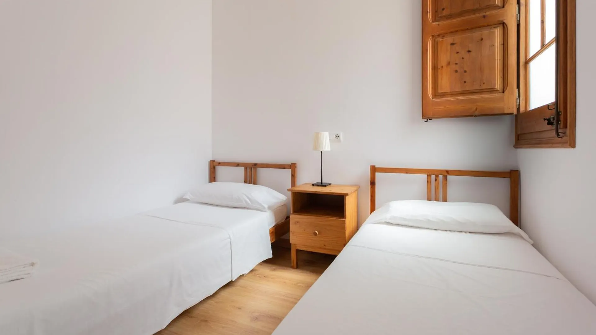 Eixample Sagrada Familia Apartments II Βαρκελώνη 0*,