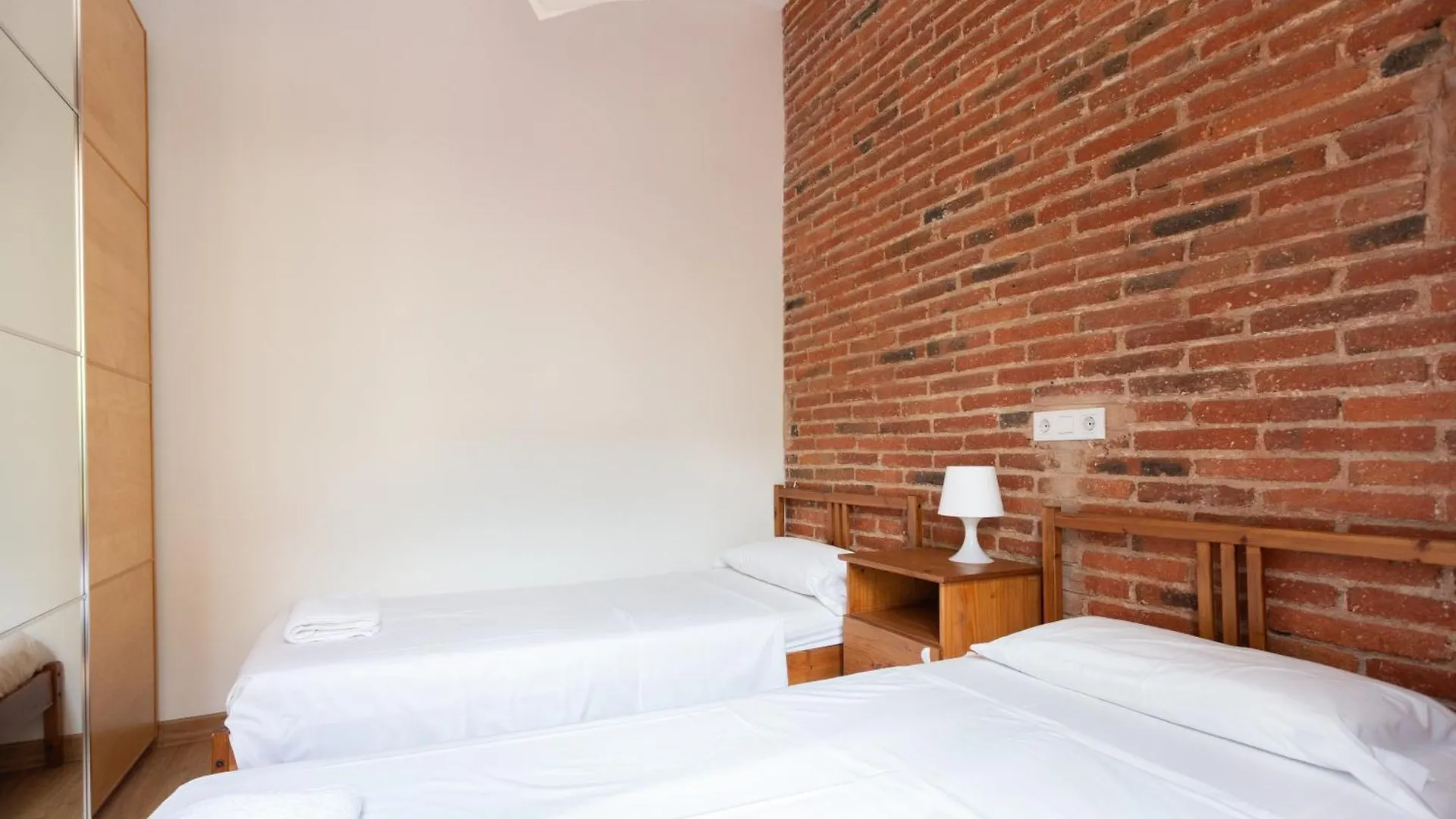 Eixample Sagrada Familia Apartments II Βαρκελώνη