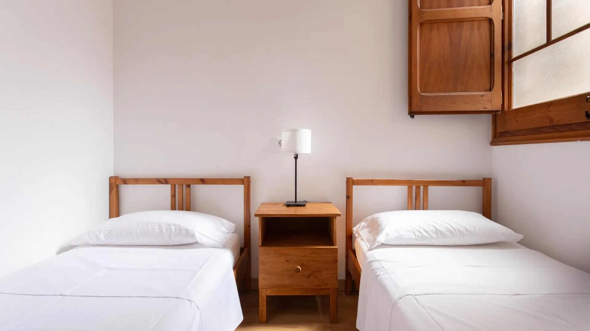 Eixample Sagrada Familia Apartments II Βαρκελώνη 0*,